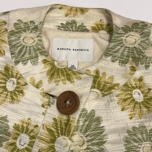 Banana Republic Cream and Green Floral Blazer